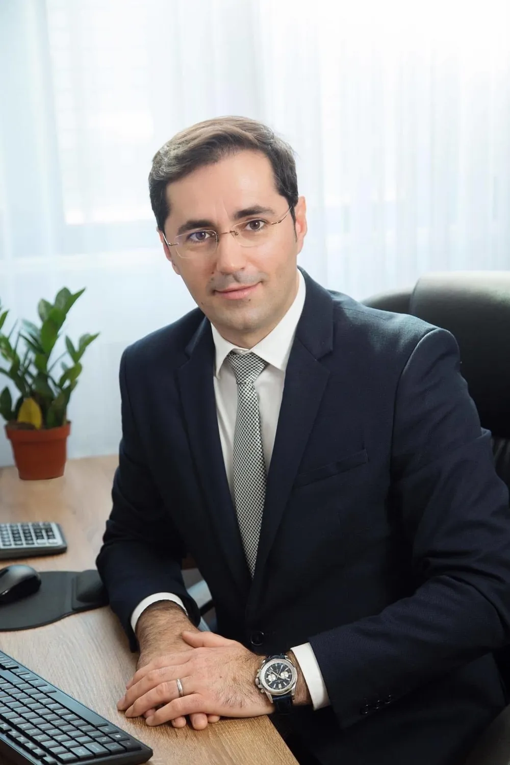 У ОШ &bdquo;Махмут Лекић&ldquo; у Тузима уписано 120 првака