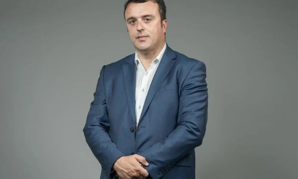 Муховић: Кривокапић и Абазовић жртвују мањинске народе за рад мира у власти