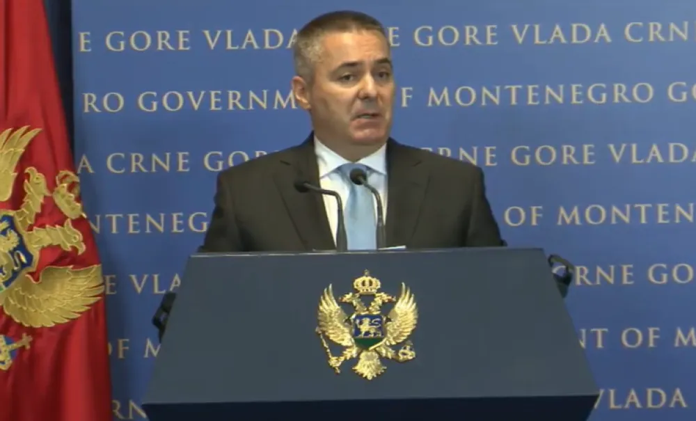 (ВИДЕО) Вељовић зарадио 108.000 еура преко фиктивног посла