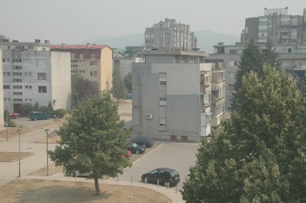 Киша угасила пожаре, али ниjе спрала одговорност