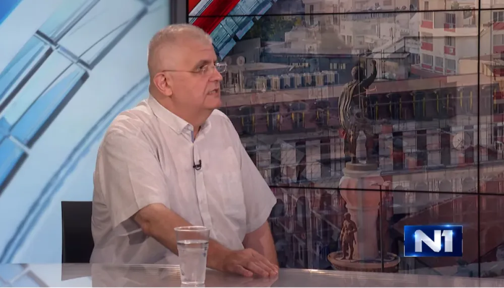 Чанак: Бићу на Цетињу, а Вучић може да дође само ако га Мило зове