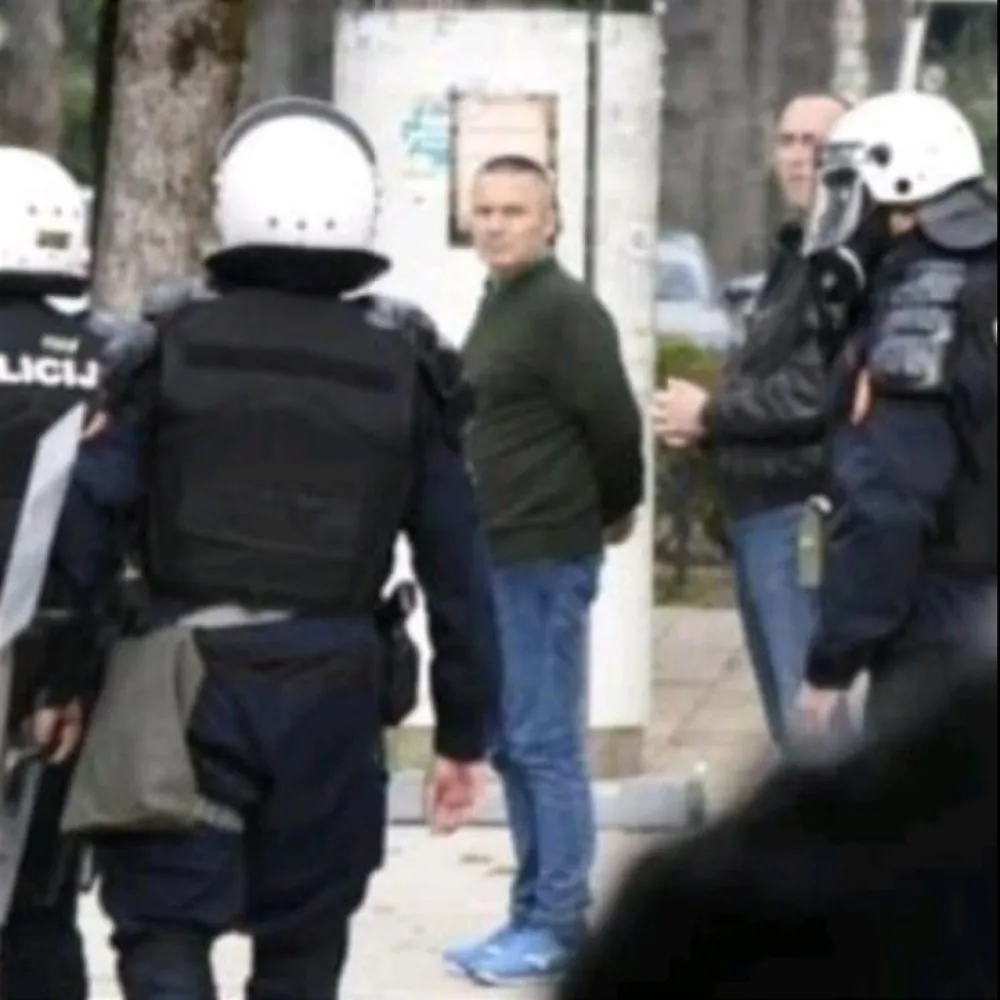 Вељовића данс саслушавају код тужиоца