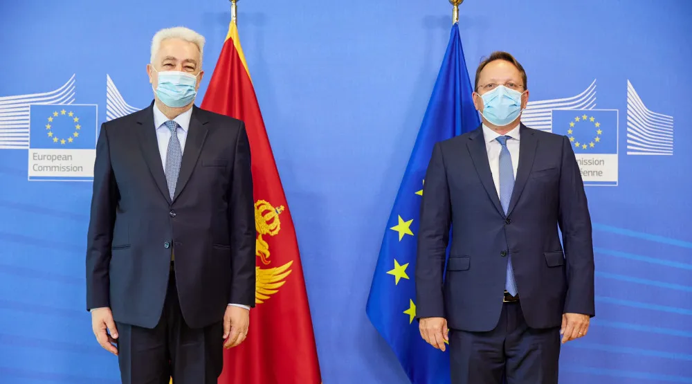 Кривокапић захвалио Вархељију на разумијевању напора да се очувају грађанске и вјерске слободе
