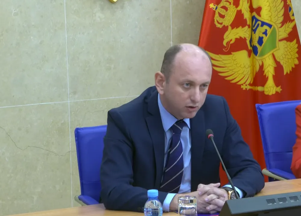Одбора за безбjедност и одбрану сjутра о саслушању Секуловића и Брђанина
