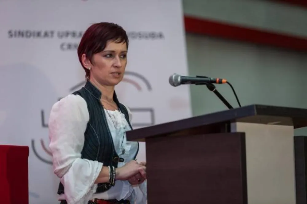 Драговић: У НПЦГ запослени примају по 250 и 380 еура, под хитно усвојити колективни уговор