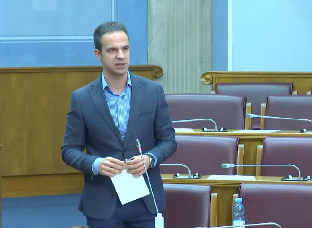 Мугоша: Предлог за саслушање надлежних из здравства и просвјете за власт претенциозан