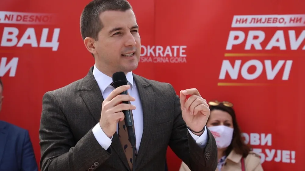 Демократе: Ако се одлучимо за експерте у Влади, уцјена и игара више неће бити