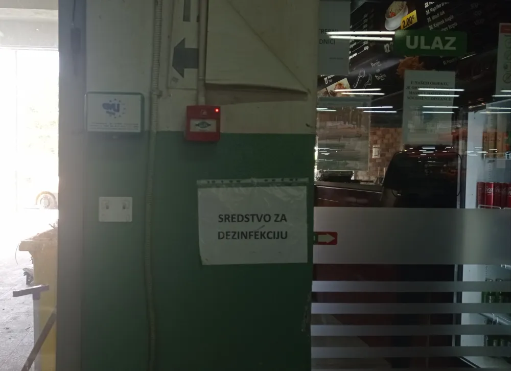 У подгоричким пијацама дозери за дезинфекцију служе само за украс