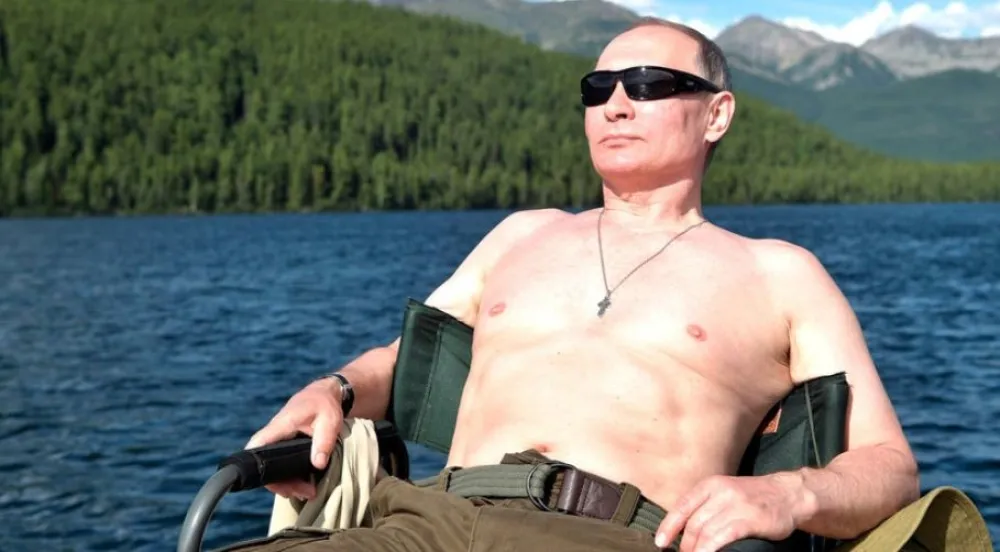 Путин и даље у изолацији, осјећа се одлично