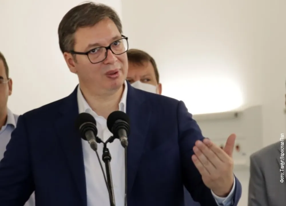 (ВИДЕО) Вучић након сједнице Савјета за националну безбједност: Борбена готовост Војске на високом нивоу