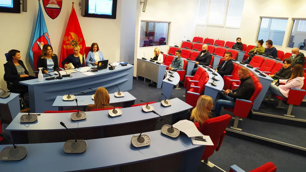 Биро рада презентовао програм,,Активирање жена''