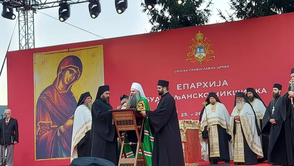 (ВИДЕО) Патријарх Порфирије: До краја свијета ће се митрополити СПЦ устоличавати у Цетињском манастиру