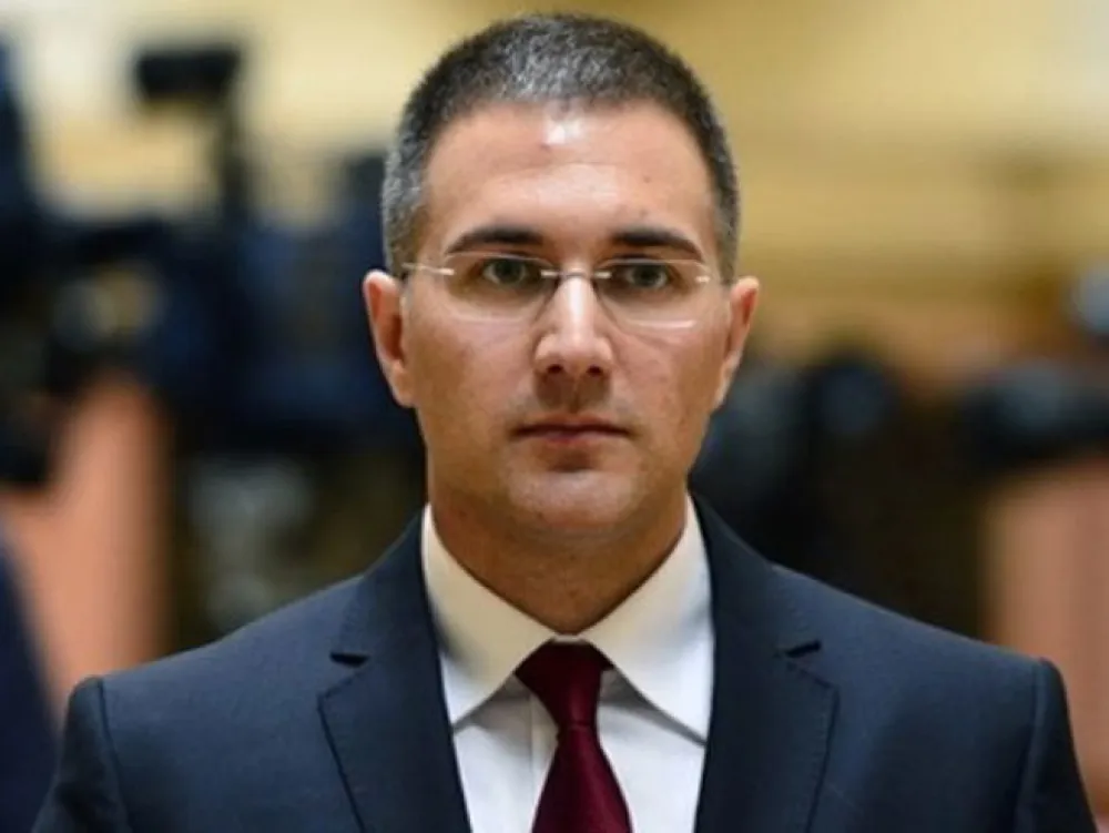 Стефановић: Војска подигла готовост по налогу Вучића, није ушла гдје не треба