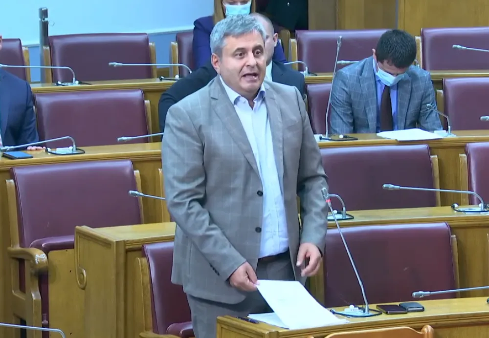Радуновић: Данас Свети Сава, сјутра Његош