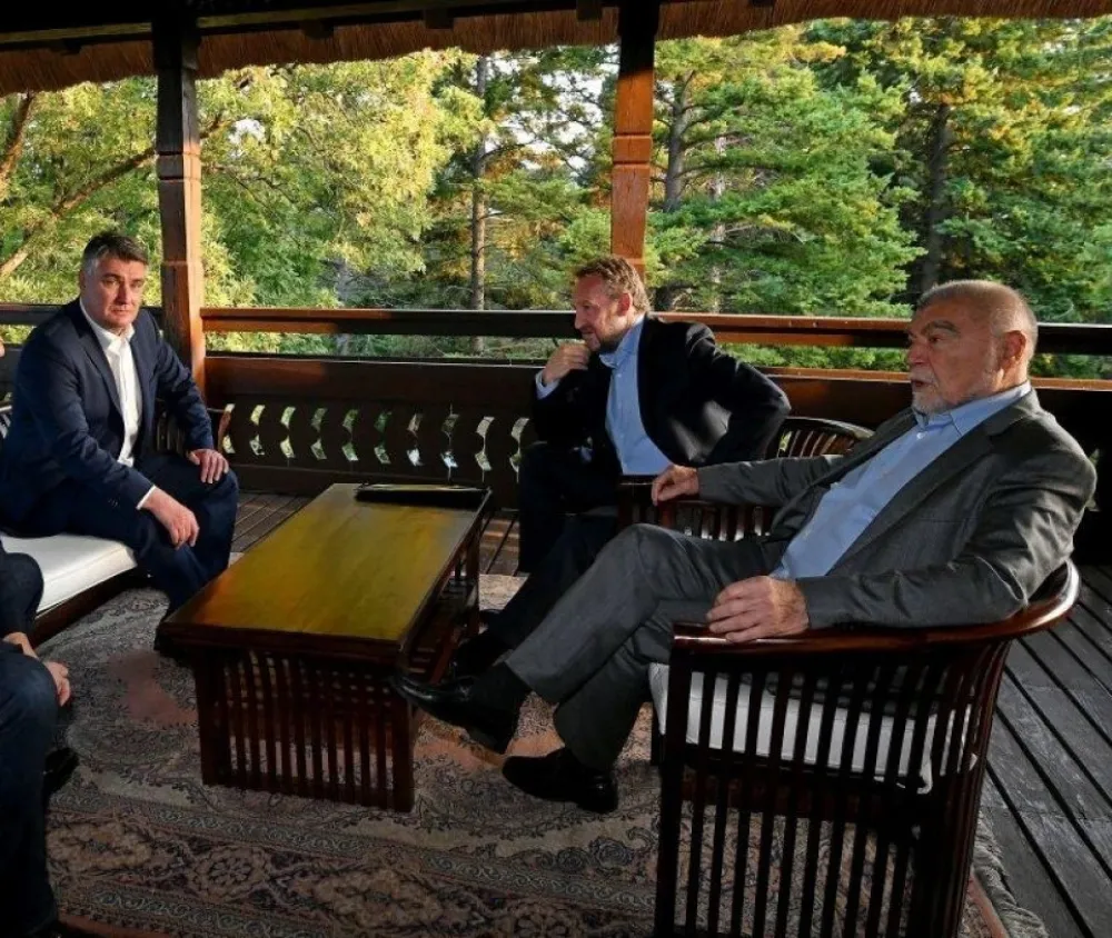 Милановић о Изетбеговићу: Он је највећи представник бошњачког народа