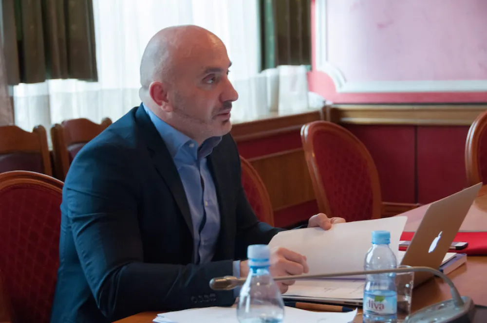 Зековић: Кривокапић пријетња по владавину права, Секуловић да одбије инструкције