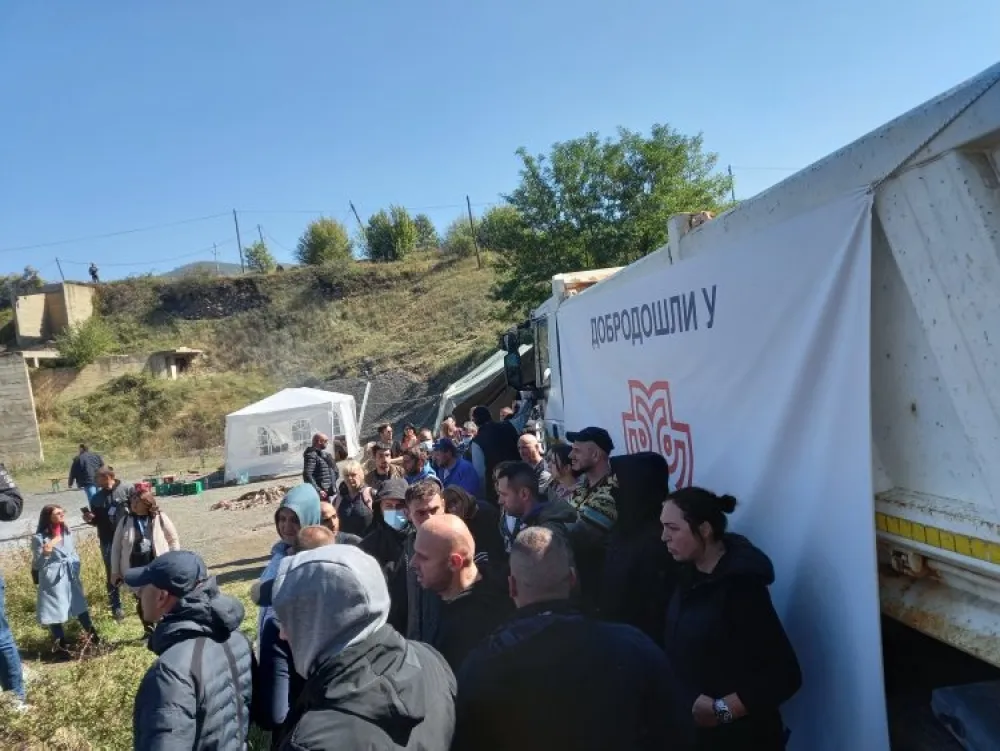Косовски специjалци повукли се са прелаза, распоређени припадници Кфора