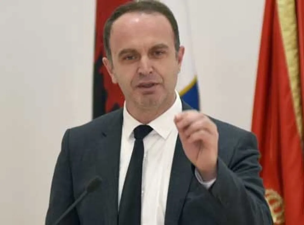 Ђељошаj: До коначне правде за Шеjлу, заштитићемо наше Шеjле