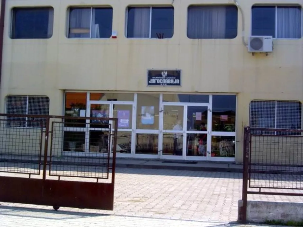 Дураковић признао да је отворио лажни профил на име Раде Вишњић
