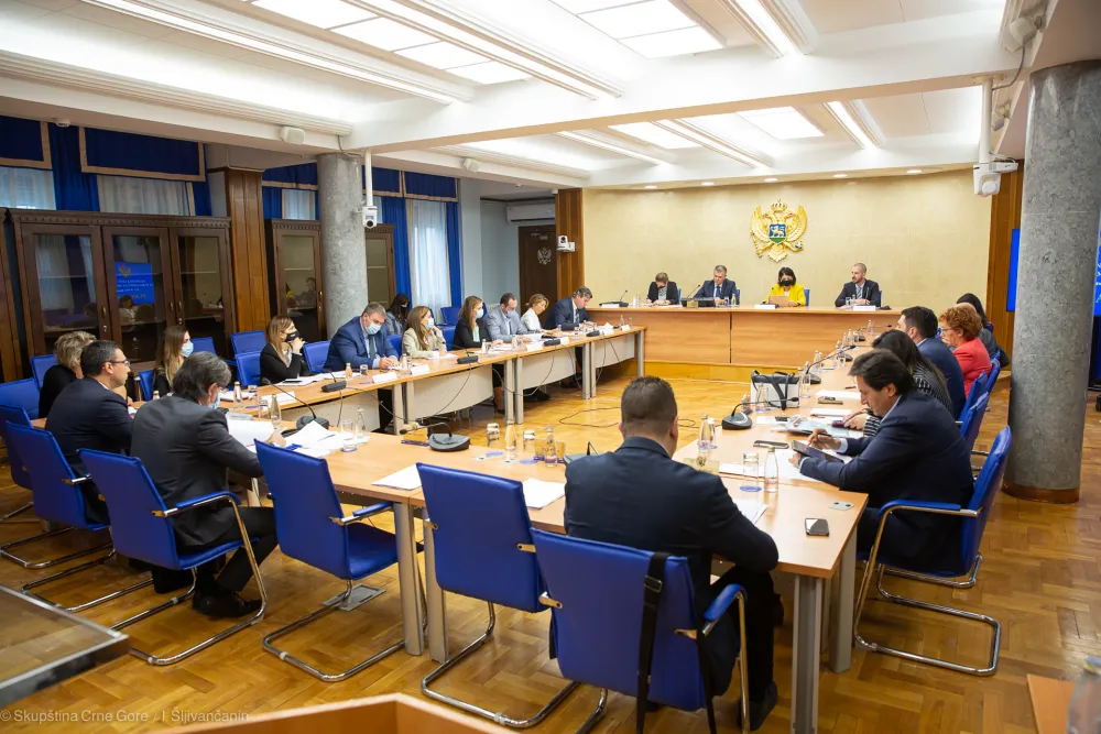 Одбор за европске интеграције: Јачати административне капацитете за управљање ЕУ фондовима