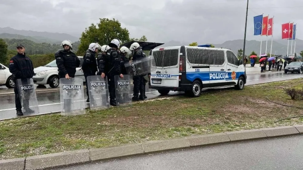 Цетиње: Завршен протест и блокада, сјутра ново окупљање