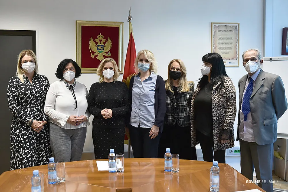 Боровинић Бојовић уручила сертификате љекарима за звање примаријуса