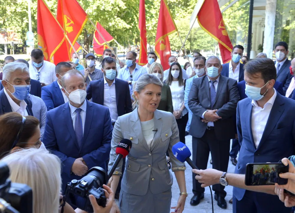 СДП сјутра организује протест поводом поскупљења горива