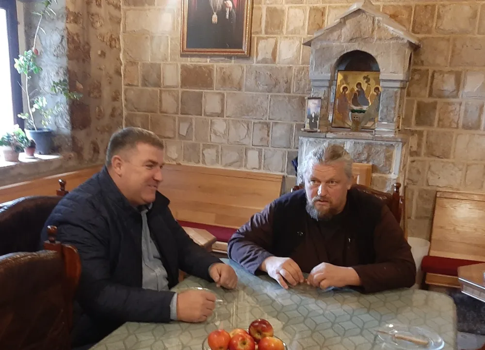Директор Управе јавних радова обишао манастир Острог