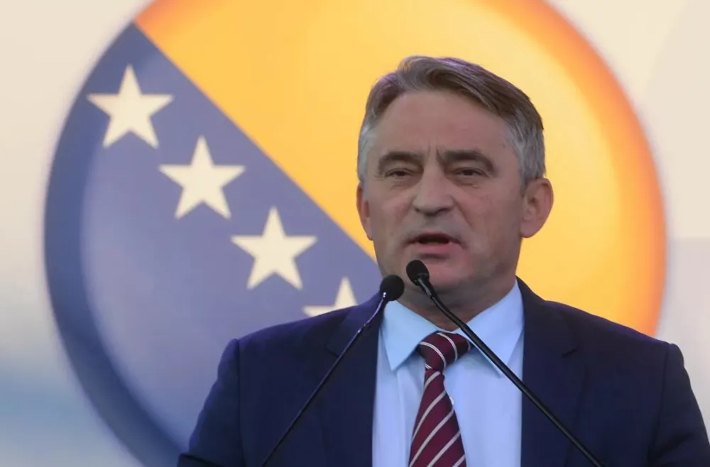 Комшић: Додика не може спасити ни Вучић