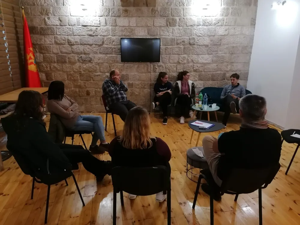Младим Которанима треба креативан рад, забава и рекреација