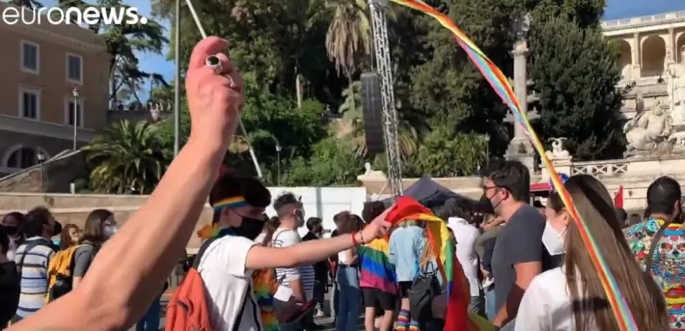 Италија: Сенат блокирао предлог закона против хомофобије