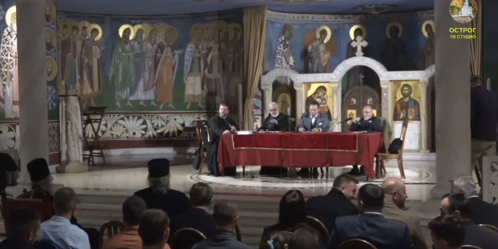 (ВИДЕО) Наставак манифестације "Дани митрополита Амфилохија": Вечерас "Филозофско вече"