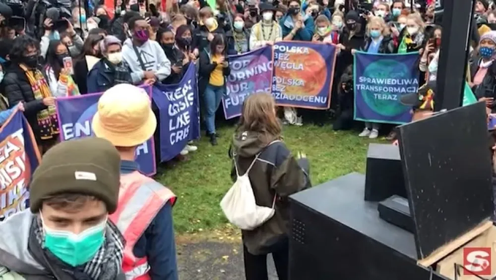 (ВИДЕО) Хиљаде активиста на протестима у Глазгову: Наш глас мора да се чуjе на COP26