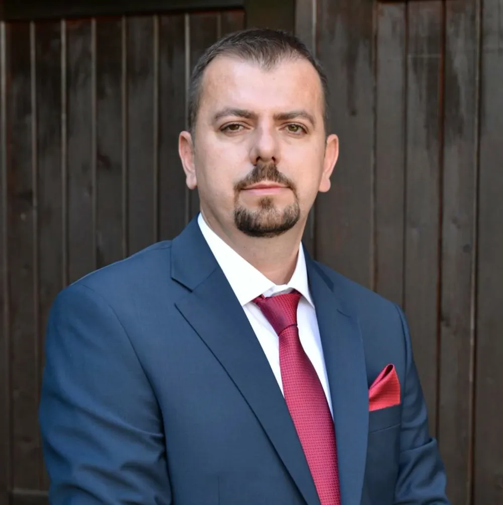 Ћоровић: Грађани постали таоци нелегитимне власти