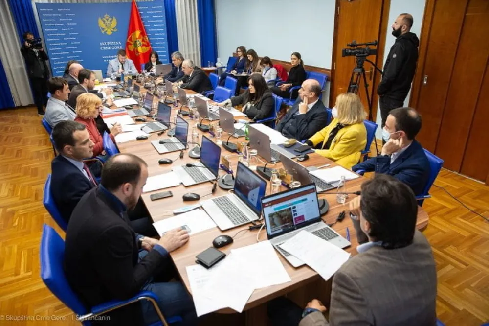 Одбор подржао два предлога закона