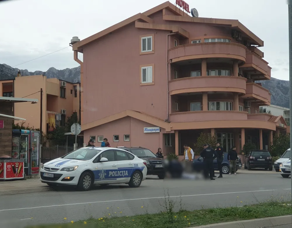 У Бару оборен пјешак