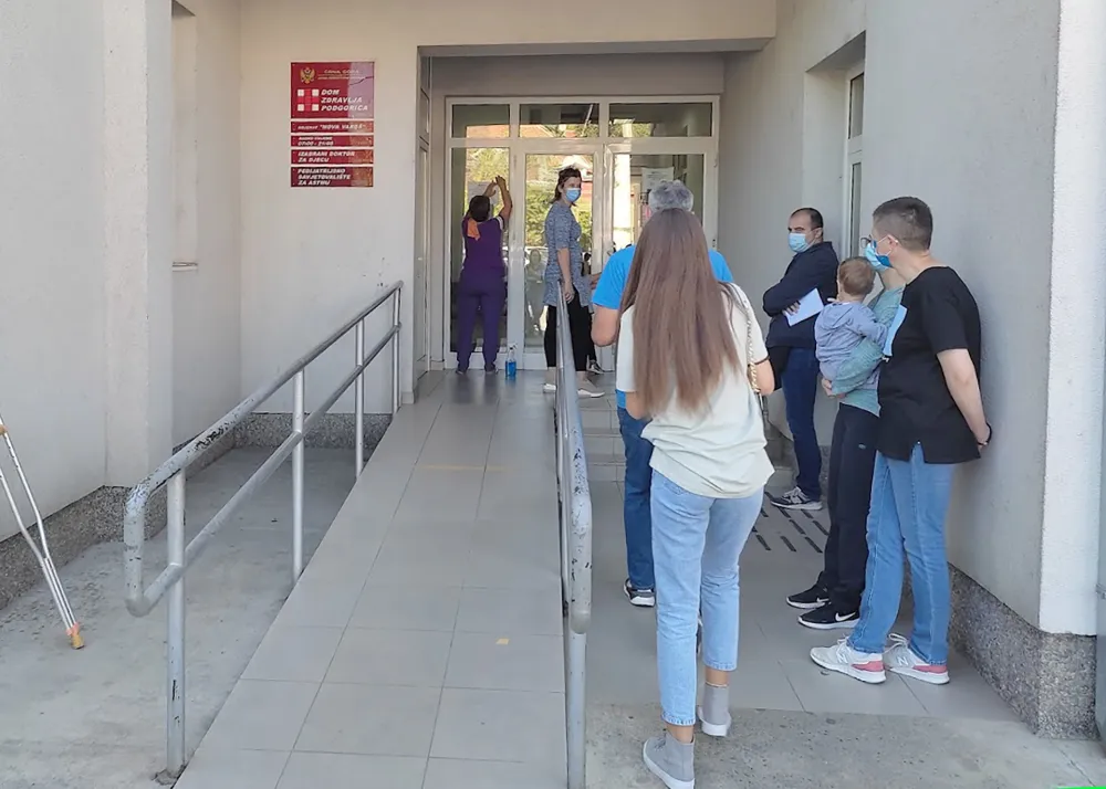 У Подгорици од короне инфицирано свако треће тестирано дијете