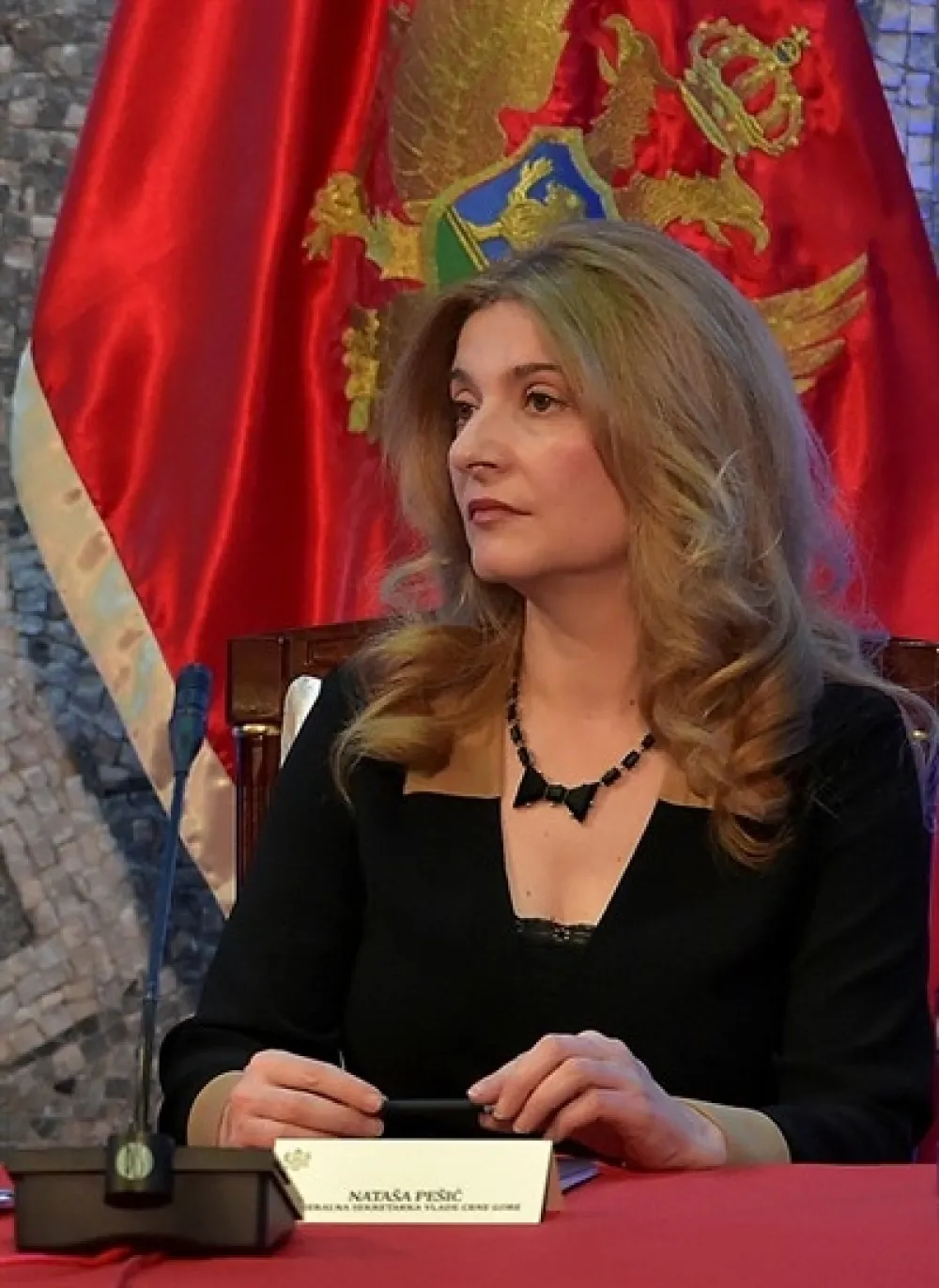 Савјетница предсједника: Ђукановић у Владу звао представнике Срба, владајућа већина бјежи од пораза на локалним изборима