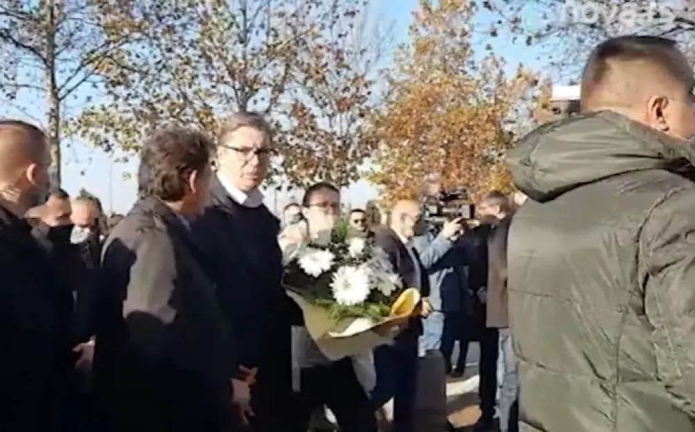 Александар Вучић на посљедњем испраћају Маринка Роквића