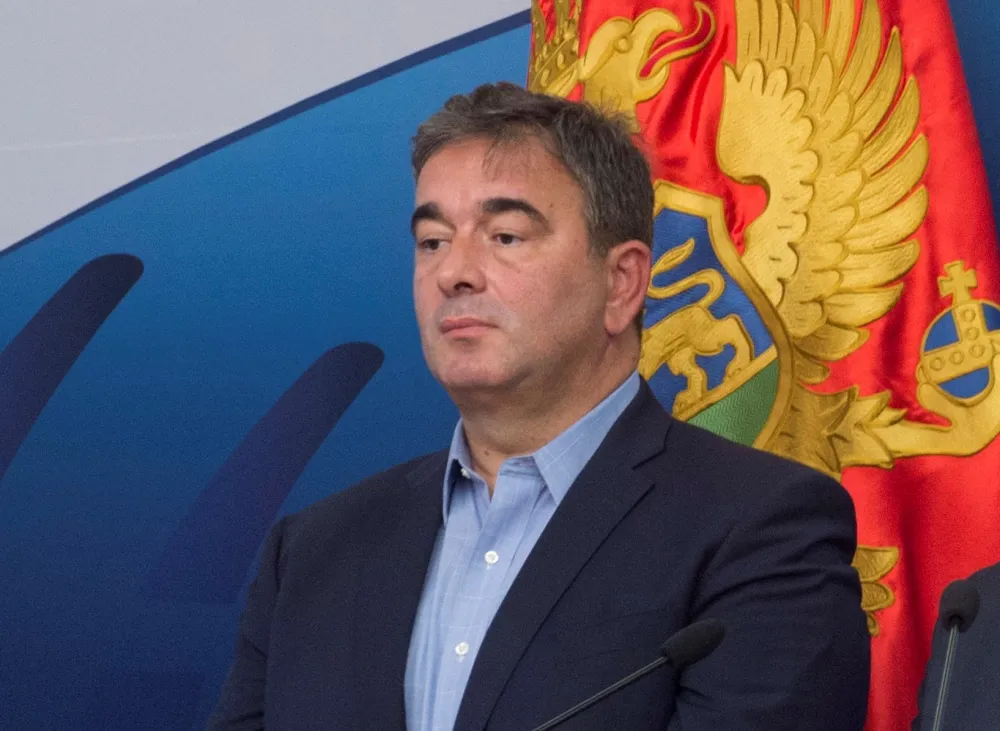 Медојевић поново о Спајићу: Мицкеј је дериште, државу му треба узети из руку