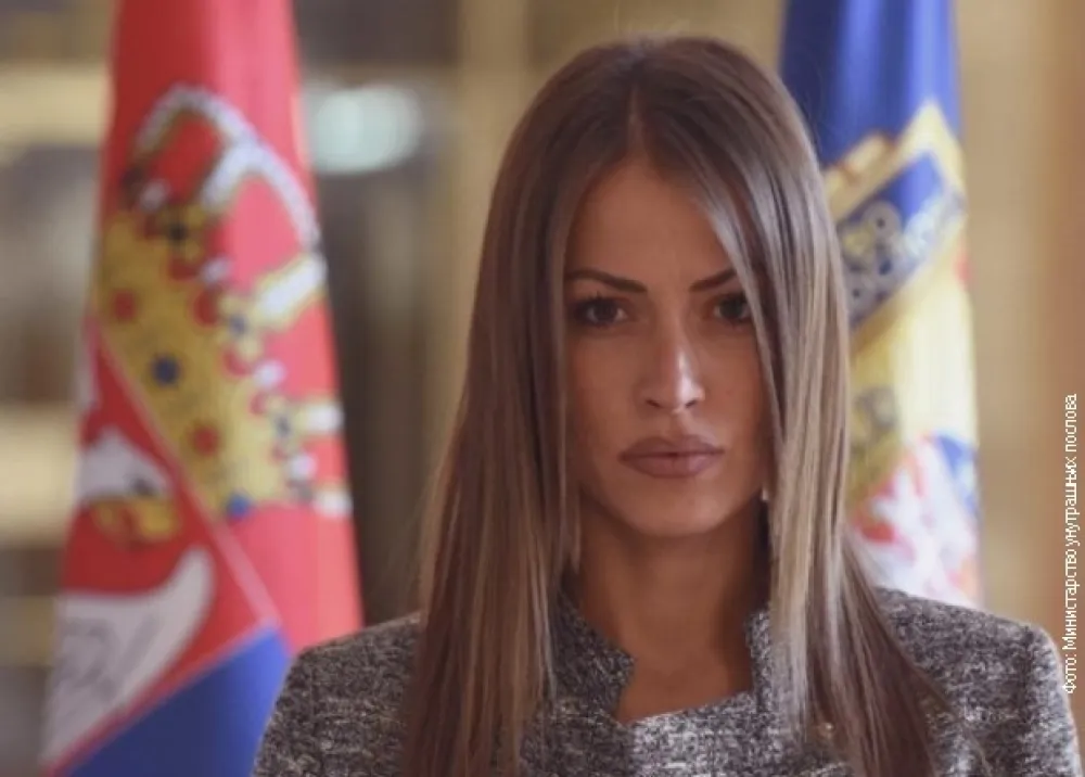 Хркалововић пила са "кавчанима", утркивала се са криминалцима ко ће више потрошити за вече