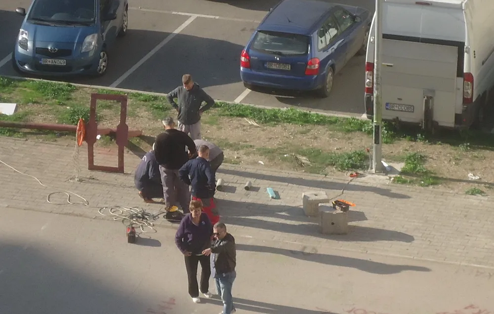 Постављен нови кош на дјечјем игралишту код Пристанских ламела