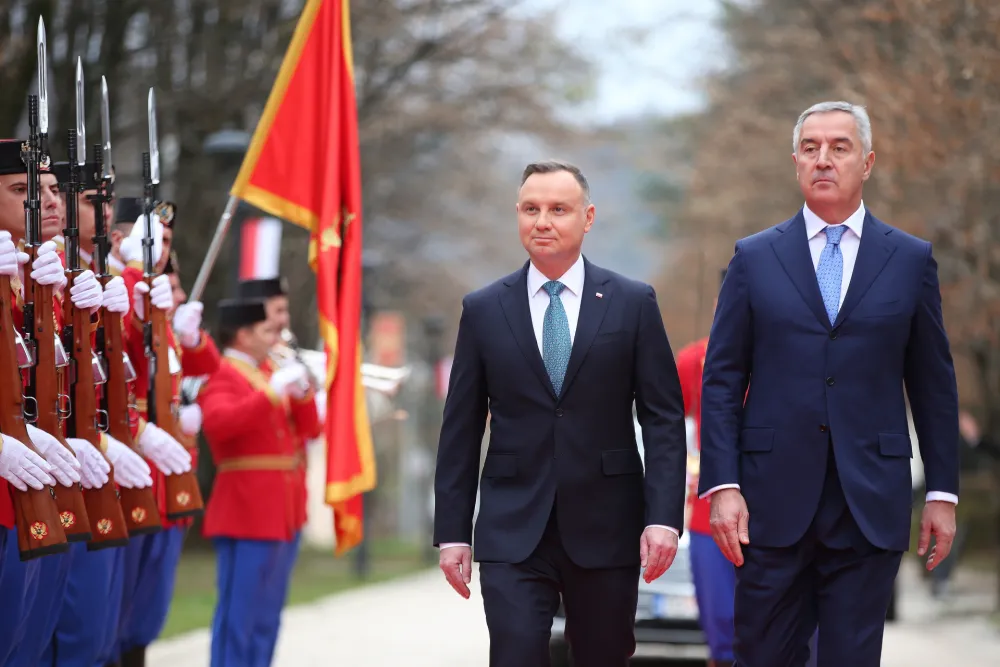 Ђукановић дочекао Дуду уз највише државне почасти