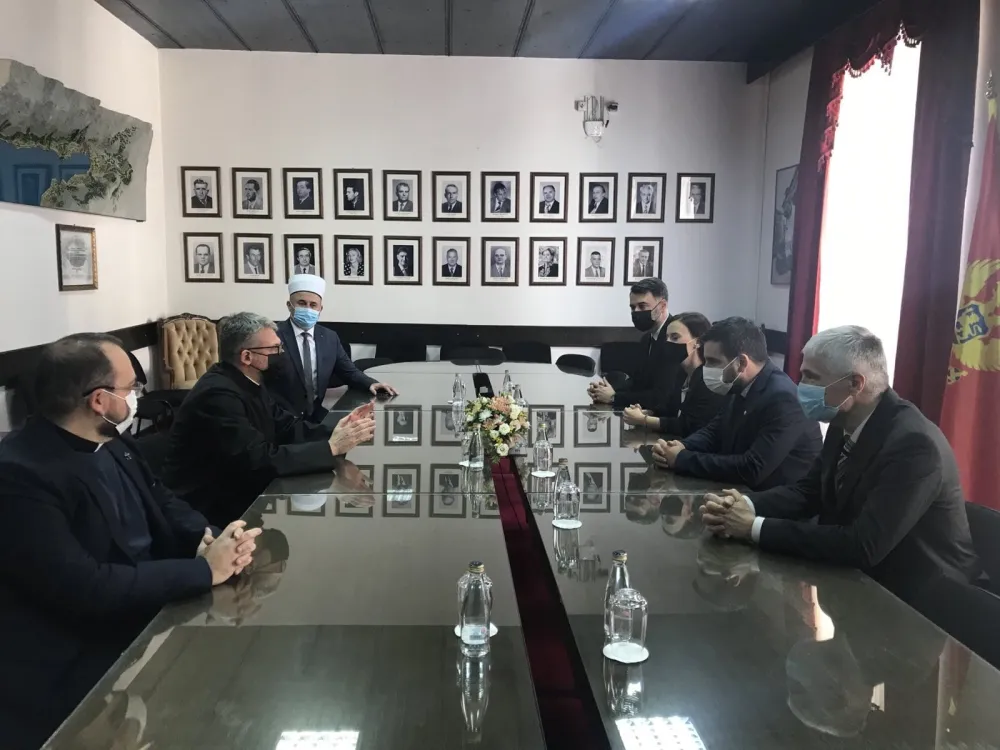 Јокић са вјерским великодостојницима