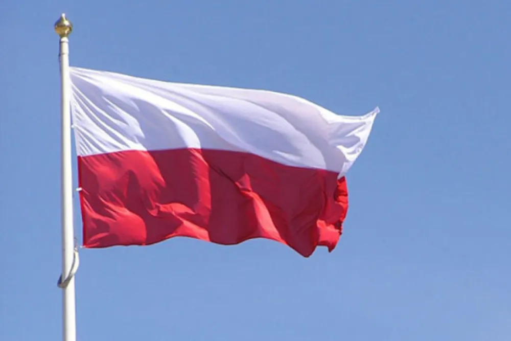 Пакет са бомбом и пријетње смрћу предсједнику Сената Пољске