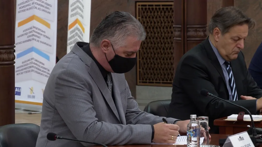 Бојовић: Скупштина показала посвећеност побољшању дијалога са новинарима