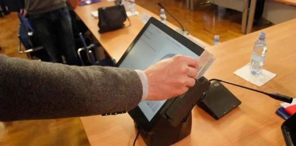 МУП не посједује информације о јавној набавци АФИС система: Документацију прогласили тајном, па је уништили