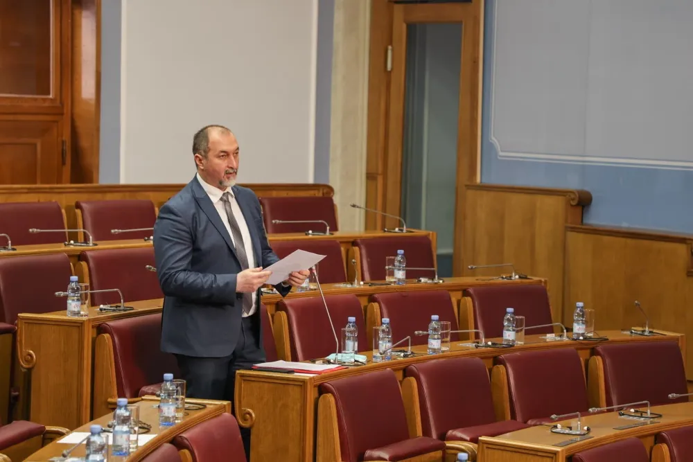 Стијовић: Држава не може да наплати девет милиона од "Вектре Јакић"