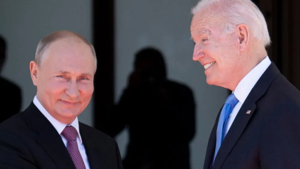 Путин и Бајден ће разговарати у уторак
