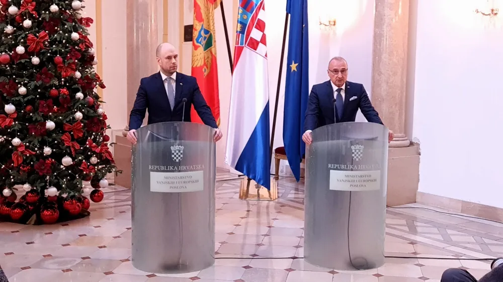 Министар Радуловић у посjети Хрватскоj: Диjалог, приjатељство и европске вриjедности темељ међудржавних односа